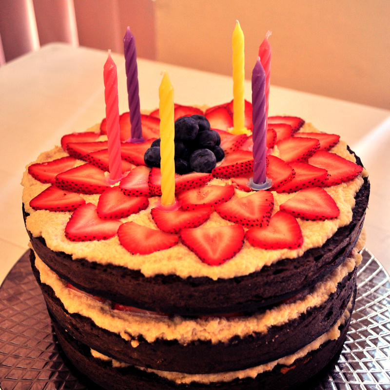 paleo narozeninový dort